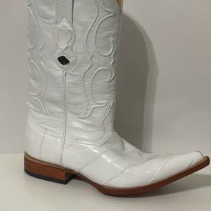 Los Altos white Eel skin boots